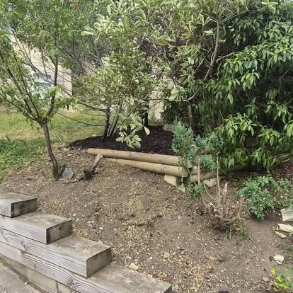 Garden landscaping and retaining work